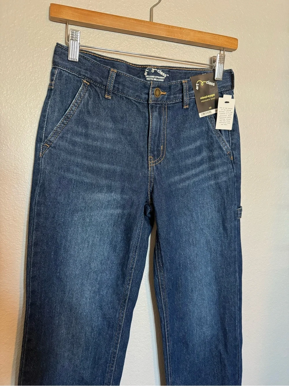 New art class Boys Jeans 100% Cotton Medium Wash Relaxed Straight Jeans Size 10